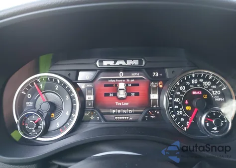 2022 Ram 1500 Big Horn 4X2 5'7 Box z USA, uszkodzony, nr VIN 1C6RREFMXNN408429